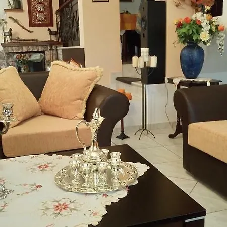 Traditional House In بيت للعطل